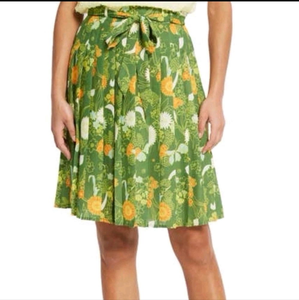 Modcloth A-line Swing Belted Skirt Floral Pleated Green White Small